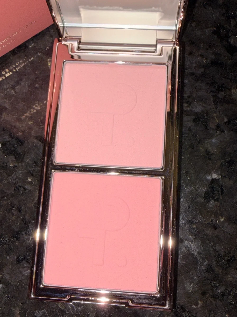 Patrick Ta Beauty Transition Blurring Blush Duo - Shade: Shy at First (New)